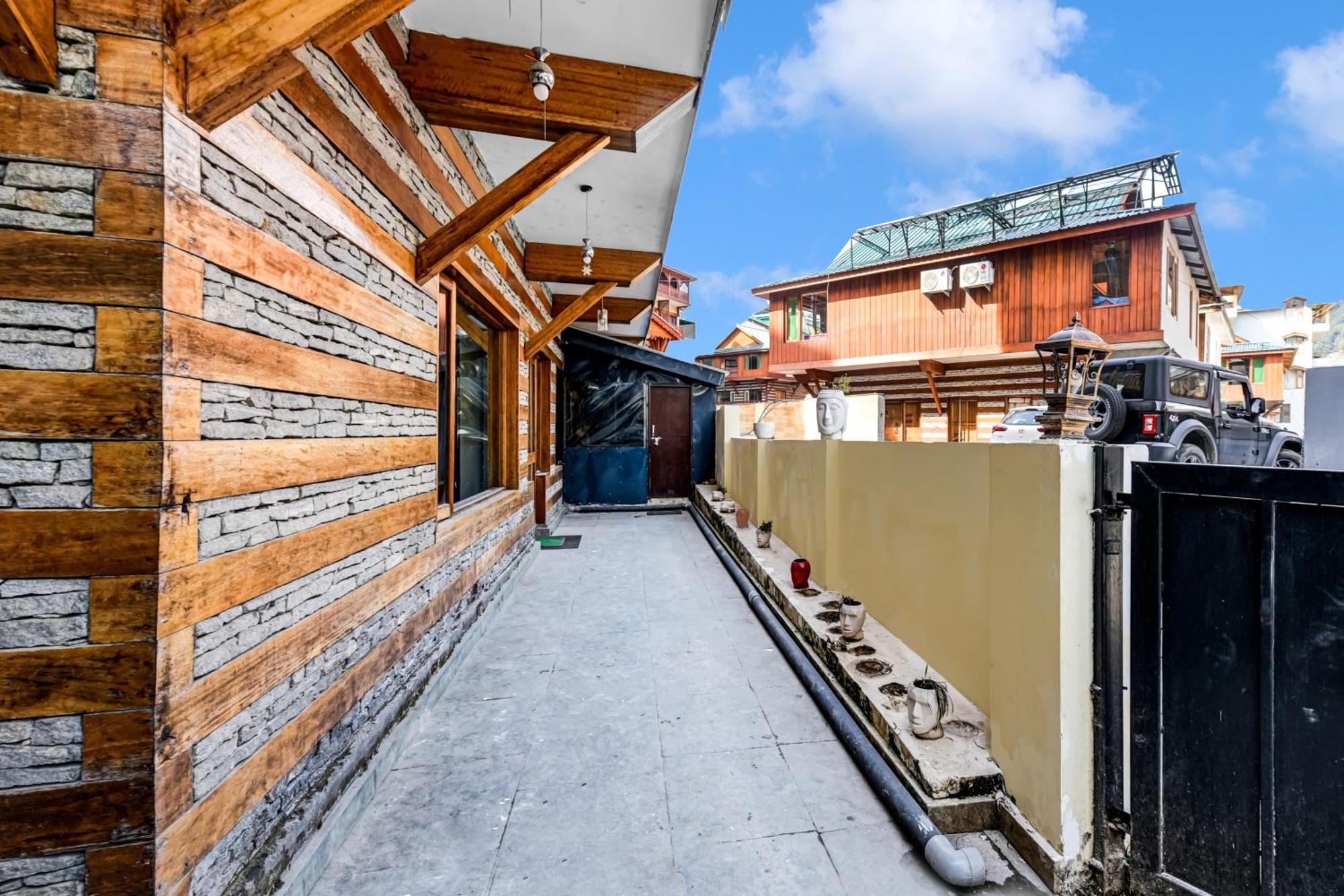 Hotel O Cliff Haven Manali (Himachal Pradesh)